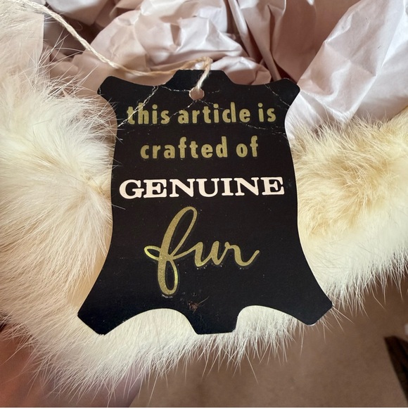 Vintage 1940’s White Rabbit Fur Barrett Winter Hat with Pom Pom - Picture 8 of 15